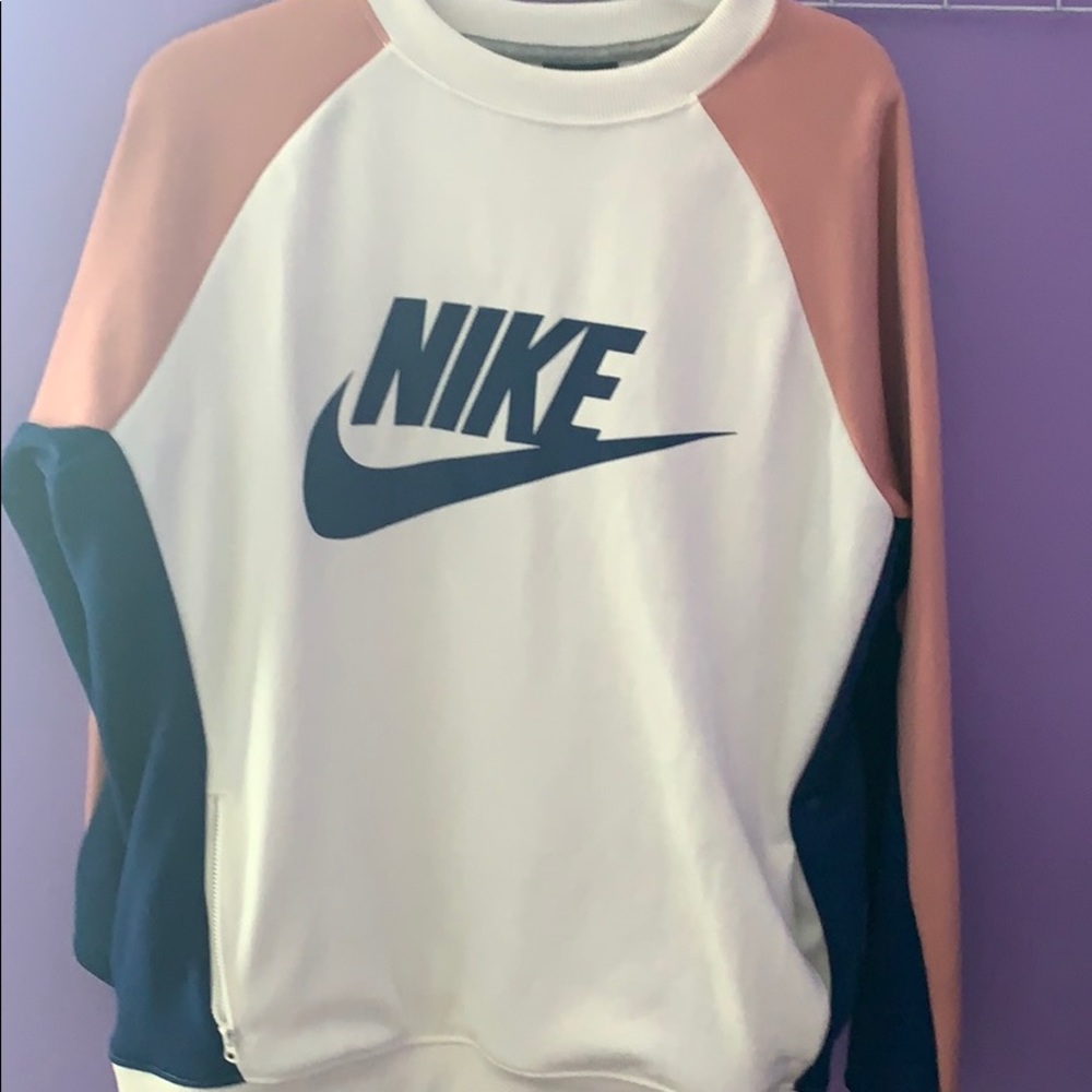 Nike Sweatshirt